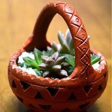 Cute succulent clay basket (4.5in Ht)